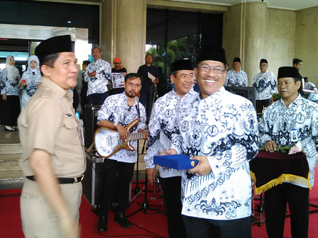 Pencarian PGRI Rajabasa - Persatuan Guru Republik Indonesia Cabang Rajabasa